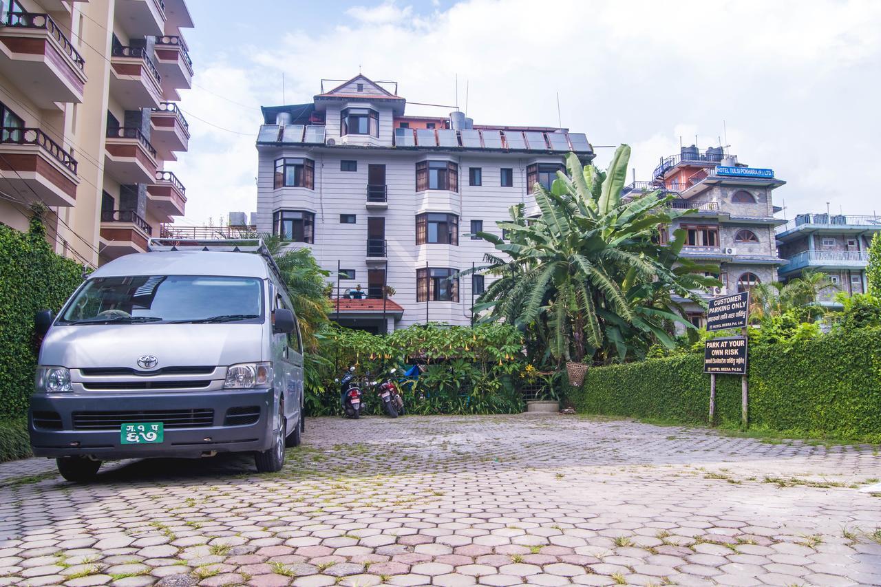 Hotel Meera Pokhara Exterior photo